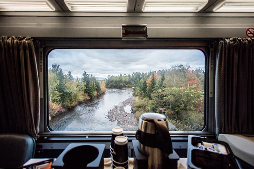 voyage touristique en train au canada